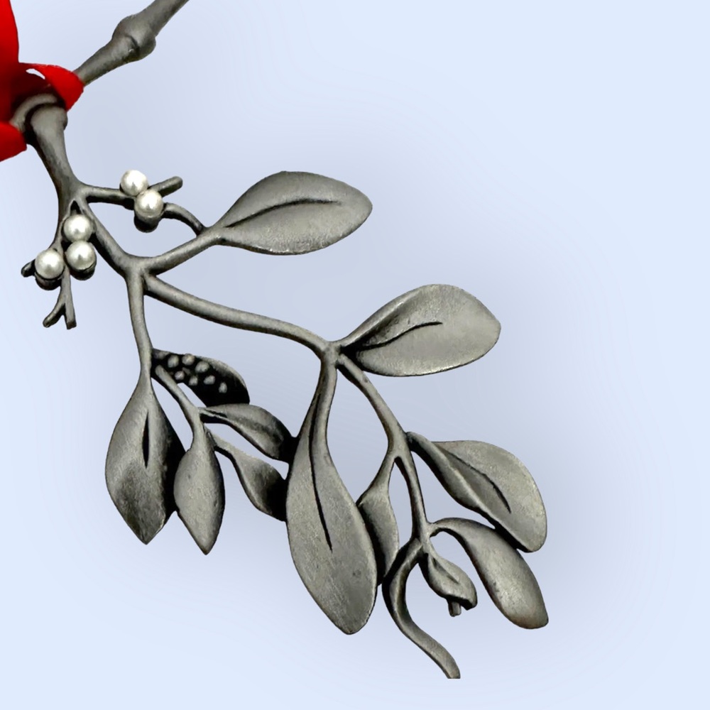 Vintage Pewter Mistletoe On Branch Ornament w/Faux Pearls ~ Made in  El Salvador